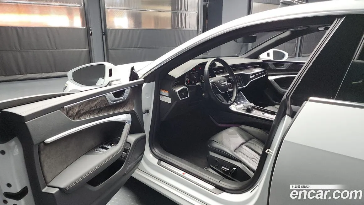 Audi A7 2021 из KR, фото 10