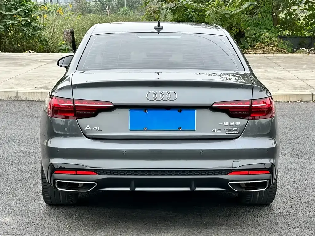 Audi A4L 2023 из CN, фото 5