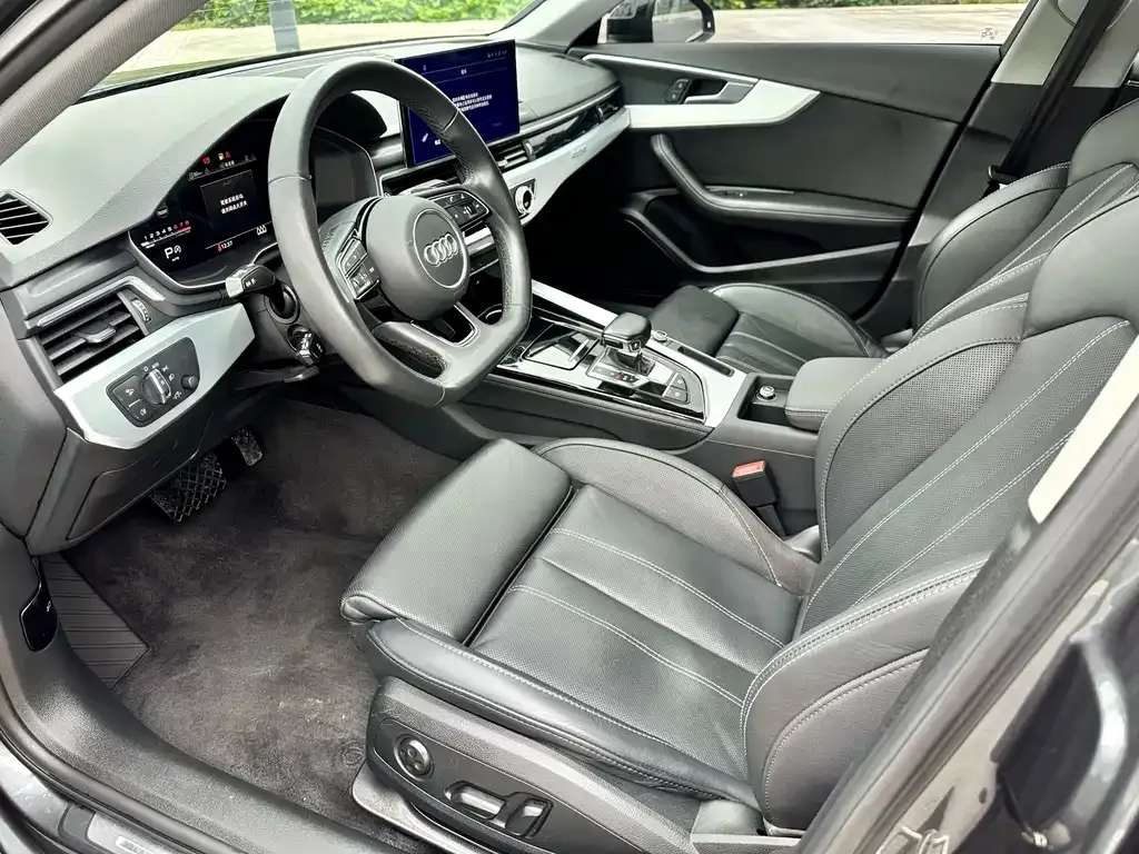 Audi A4L 2023 из CN, фото 8
