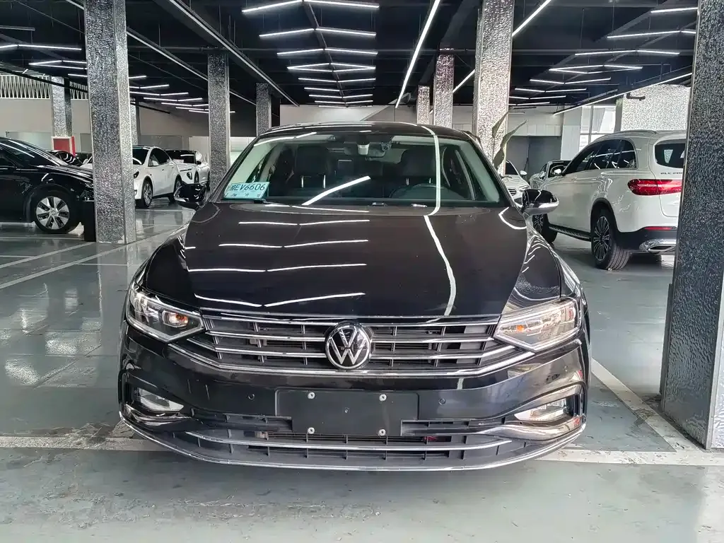 Volkswagen Magotan 2022 из CN, фото 4