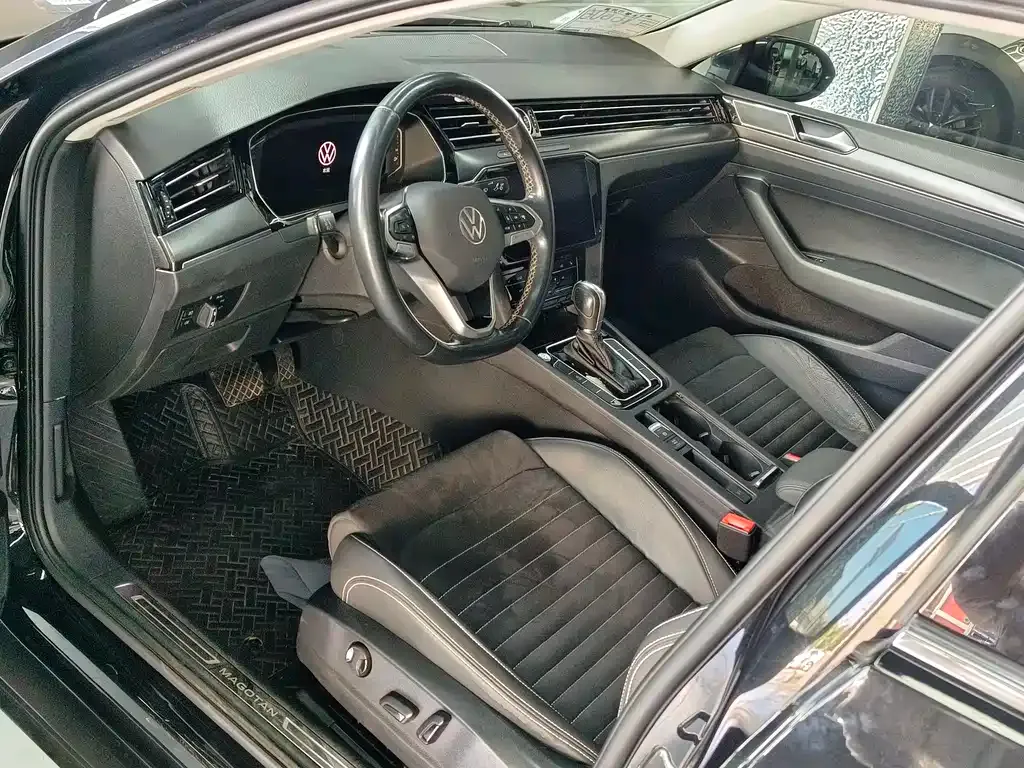 Volkswagen Magotan 2022 из CN, фото 9