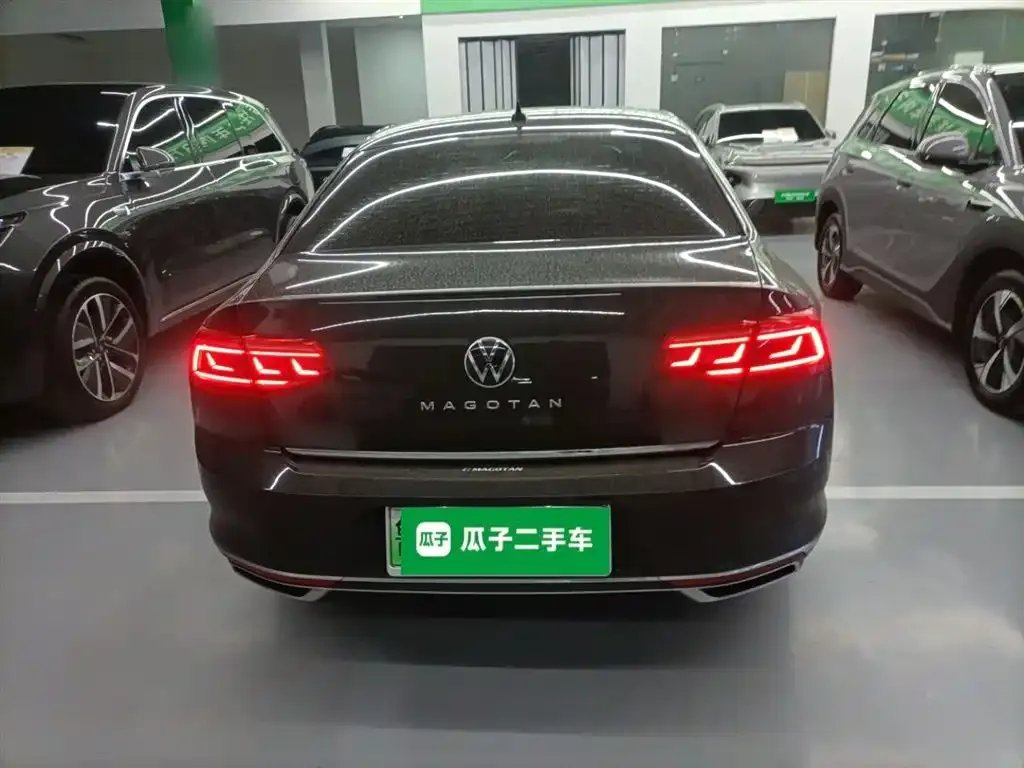 Volkswagen Magotan GTE PHEV 2023 из CN, фото 3