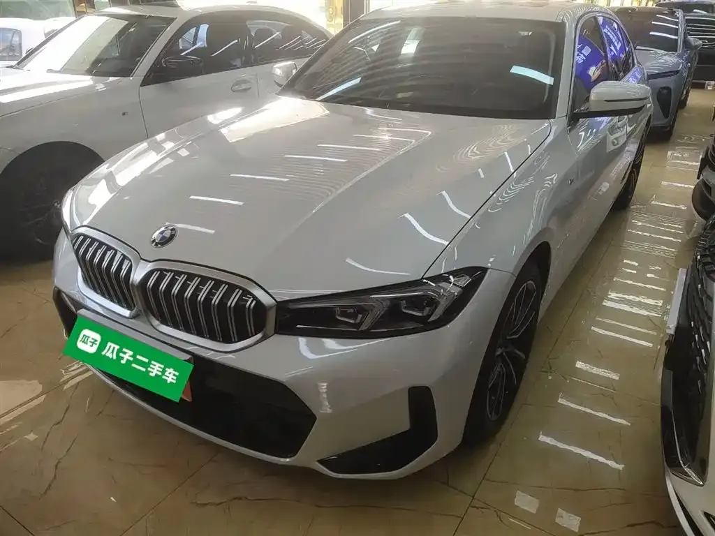 BMW 3 Series 2023 из CN, фото 10