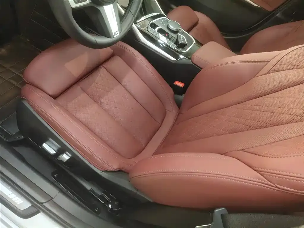 BMW 3 Series 2023 из CN, фото 9