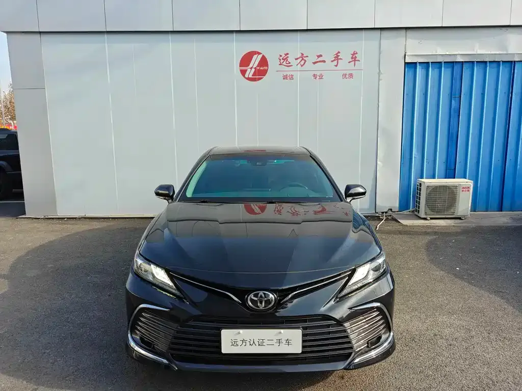 Toyota Camry 2021 из CN, фото 2