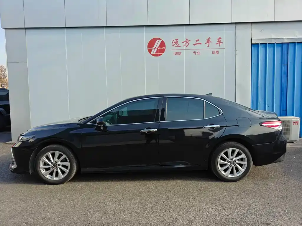 Toyota Camry 2021 из CN, фото 3