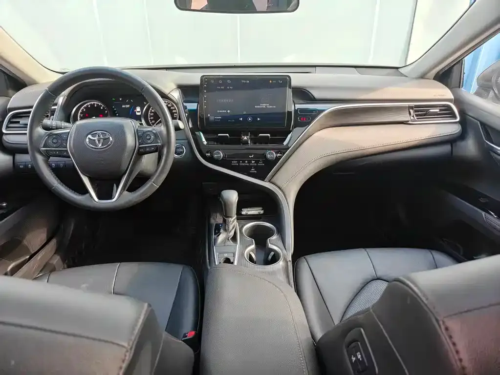Toyota Camry 2021 из CN, фото 7