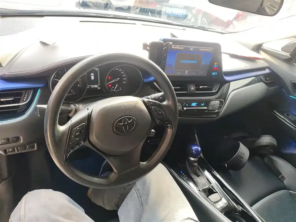 Toyota C-HR 2021 из CN, фото 5