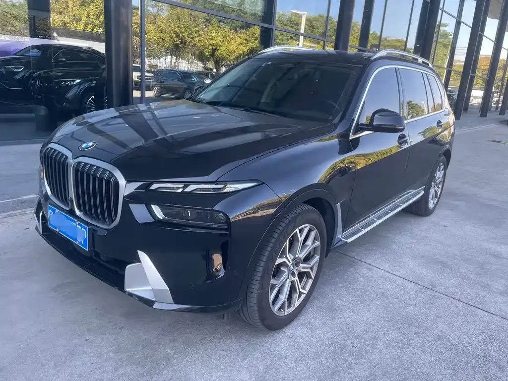 BMW X7 2023 из CN, фото 1