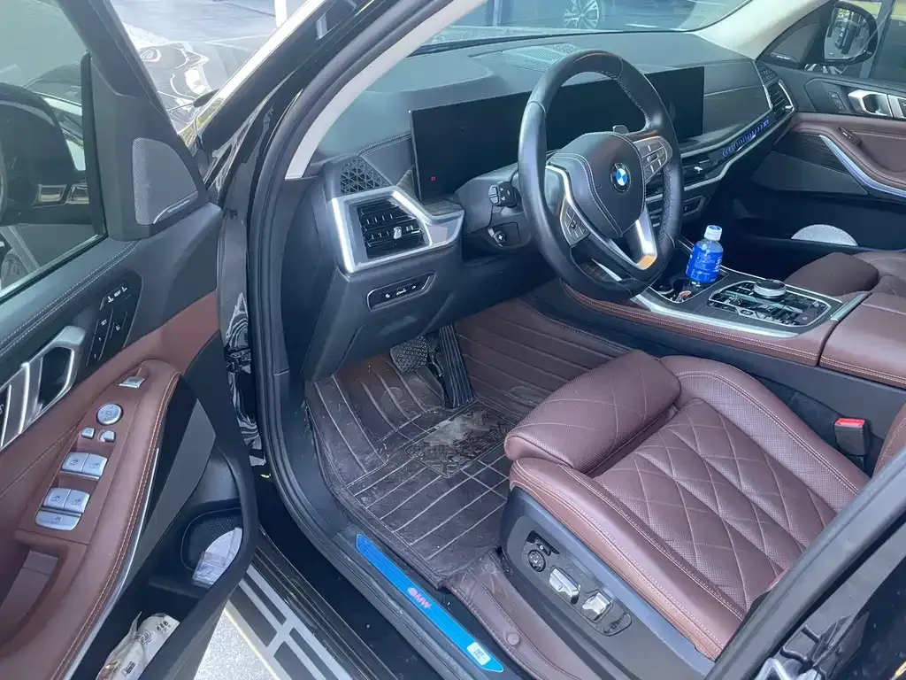 BMW X7 2023 из CN, фото 2