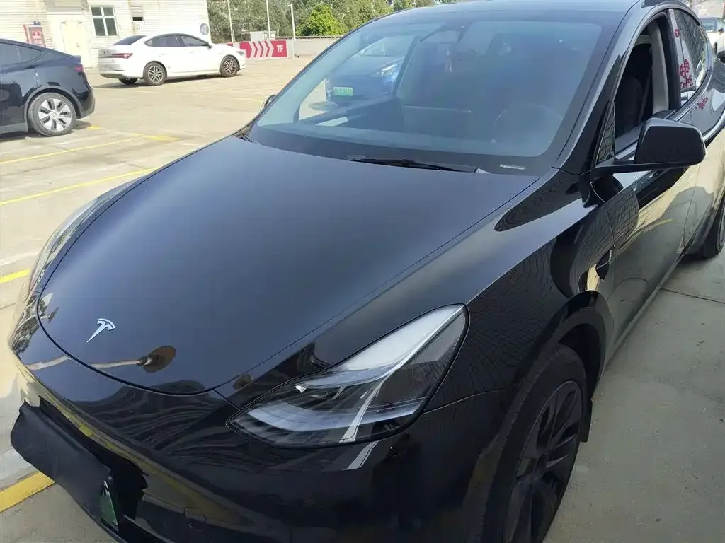 Tesla Model Y 2023 из CN, фото 1