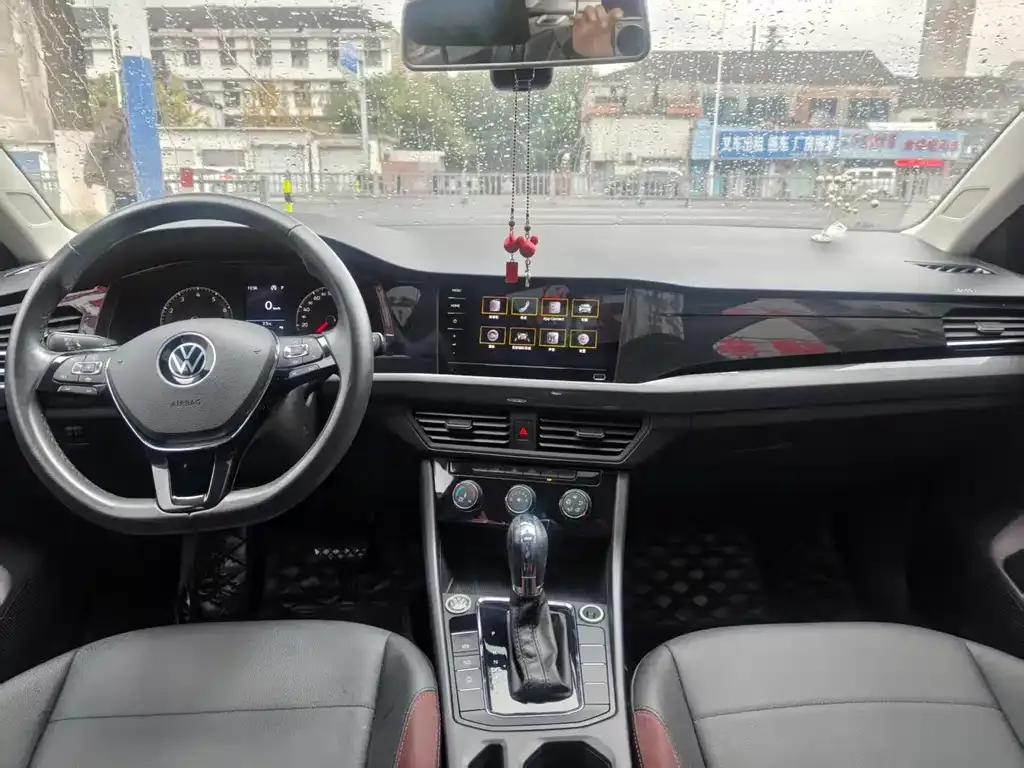 Volkswagen Bora 2022 из CN, фото 8