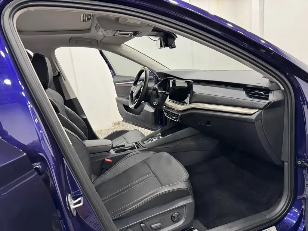 Skoda Octavia 2021 из CN, фото 2