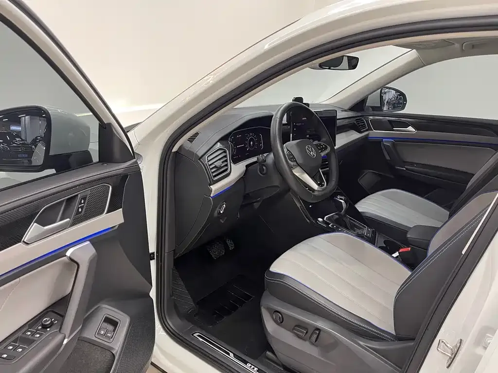 Volkswagen Tayron GTE PHEV 2023 из CN, фото 9