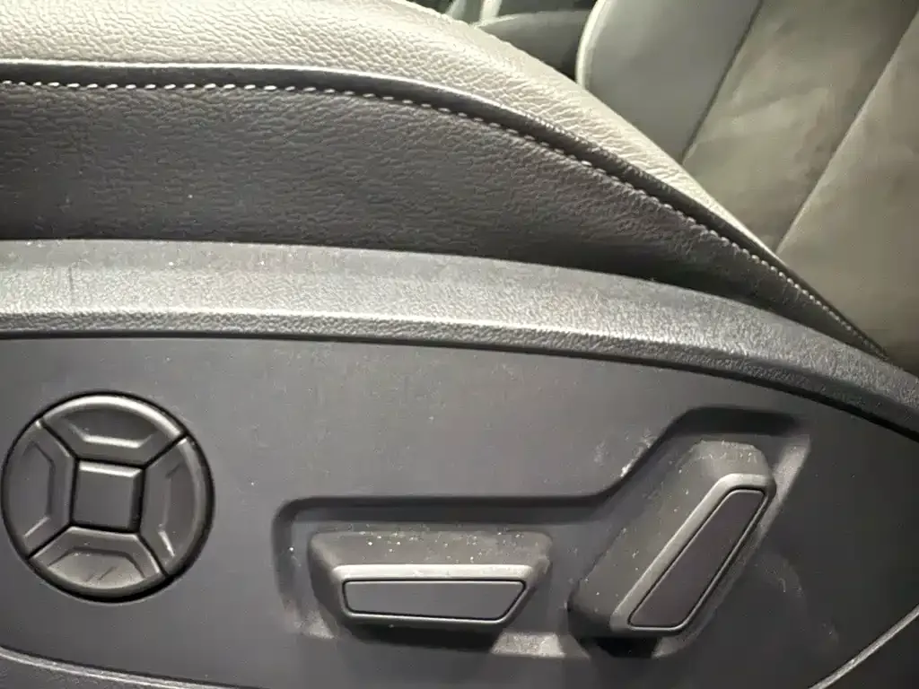 Audi Q3 2021 из CN, фото 10