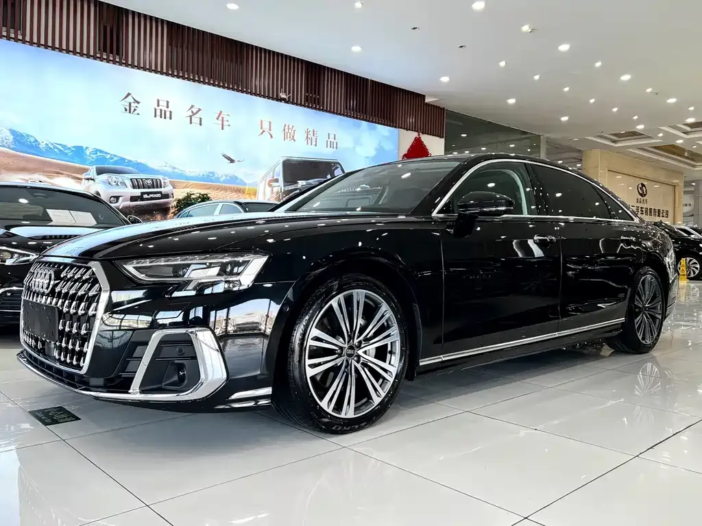 Audi A8 2023 из CN, фото 1