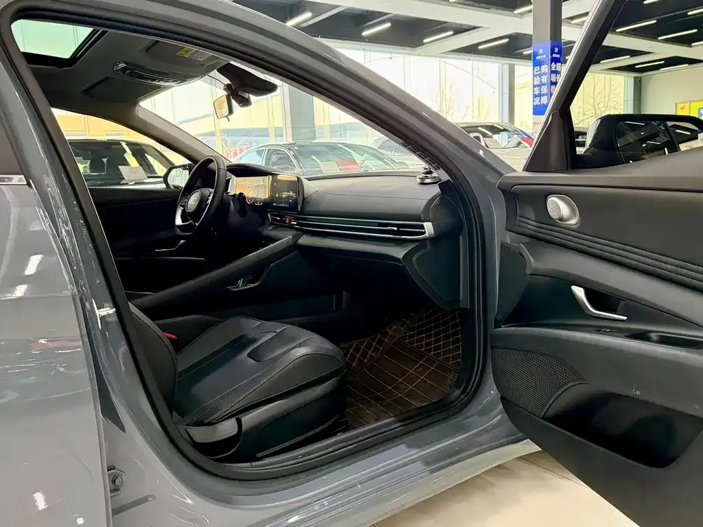 [object Object] Elantra 2022 из CN, фото 8