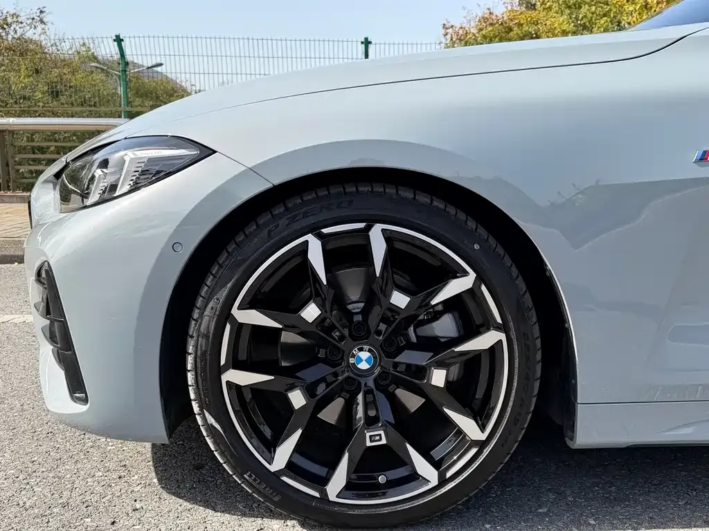 BMW 4 Series 2025 из CN, фото 8