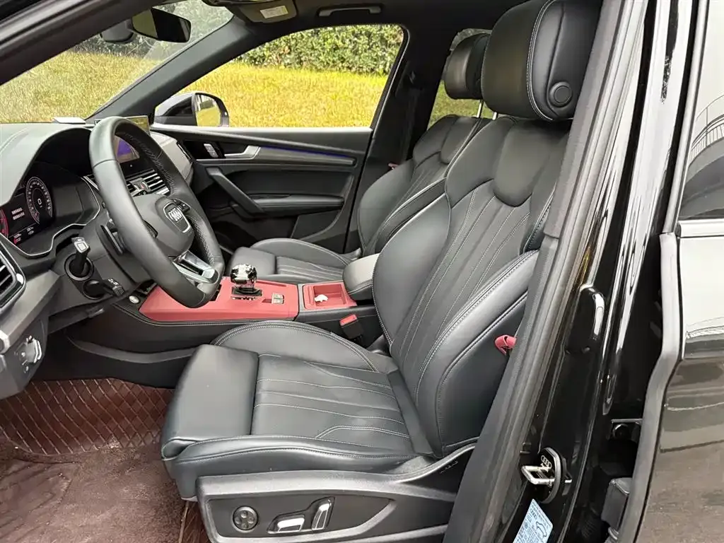 Audi Q5L 2025 из CN, фото 2