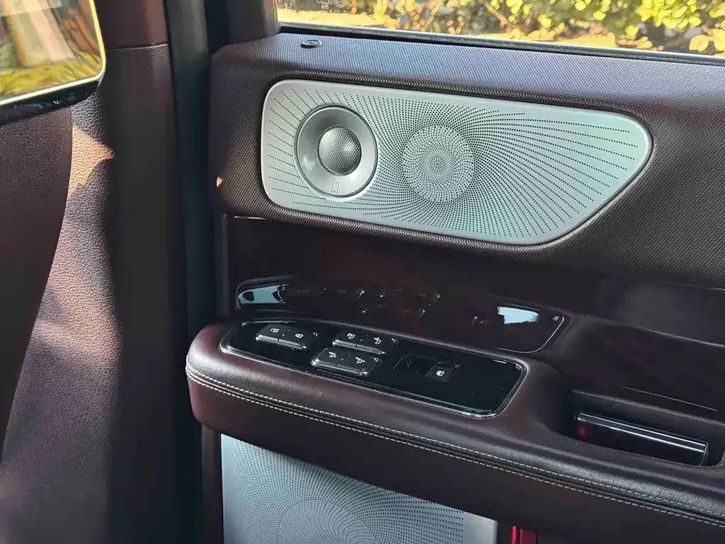 Lincoln Navigator 2022 из CN, фото 9