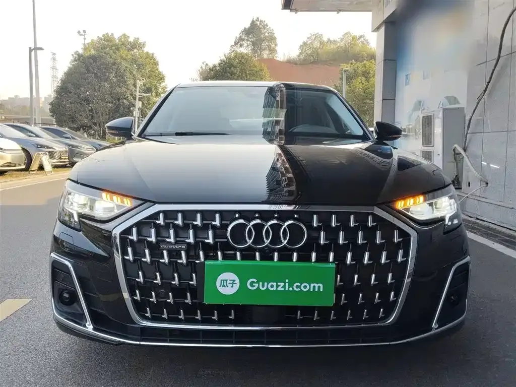 Audi A8 2022 из CN, фото 6