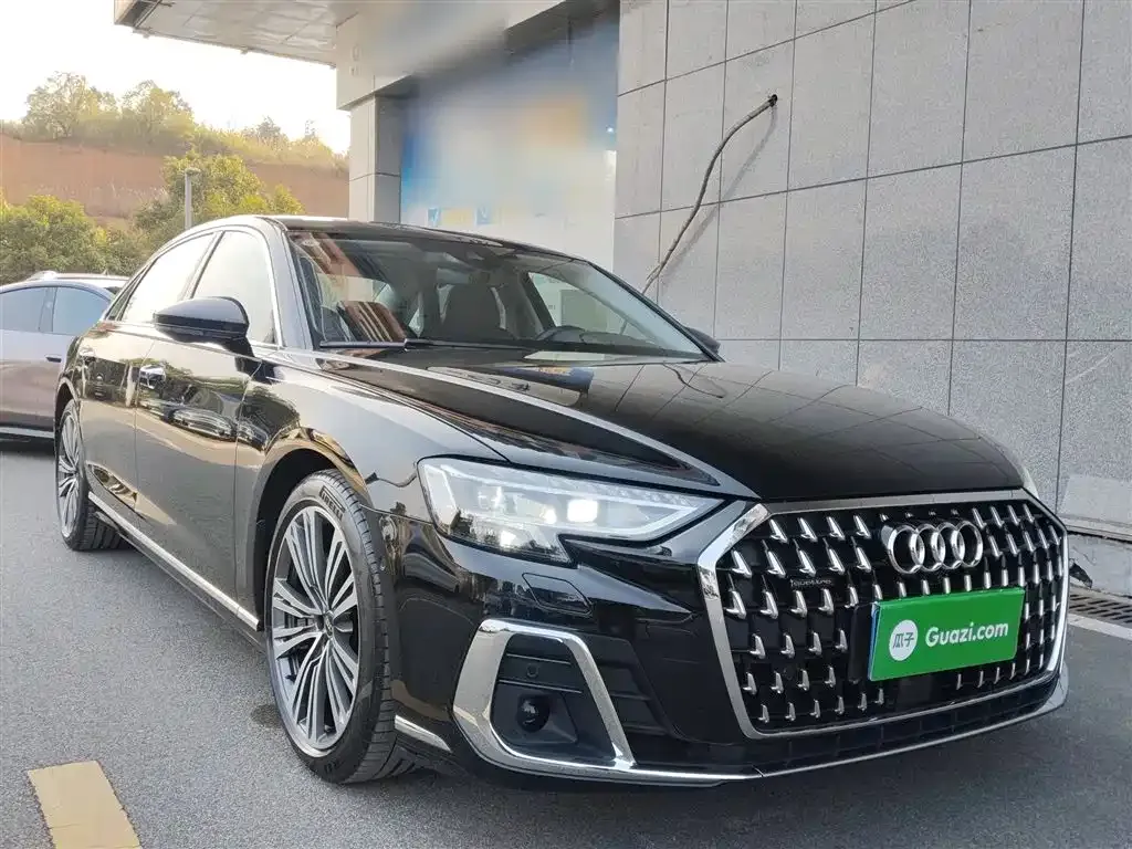 Audi A8 2022 из CN, фото 8
