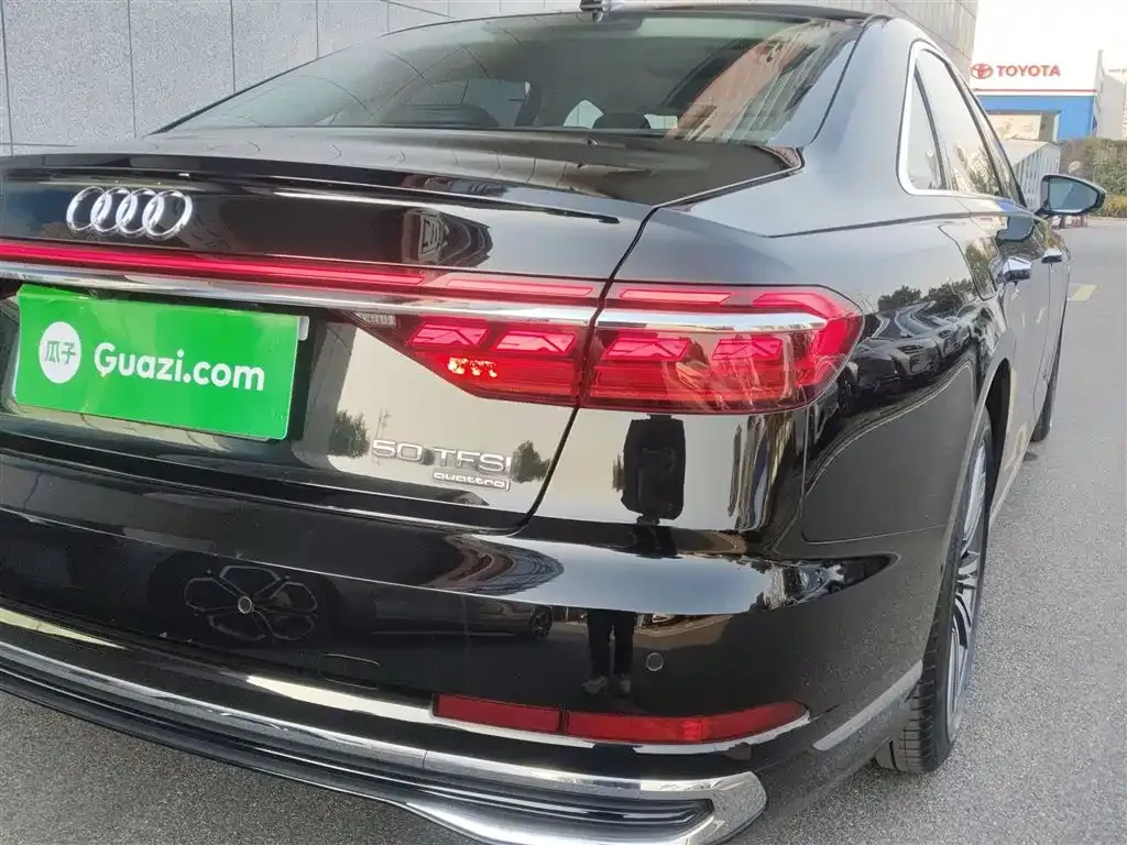 Audi A8 2022 из CN, фото 10