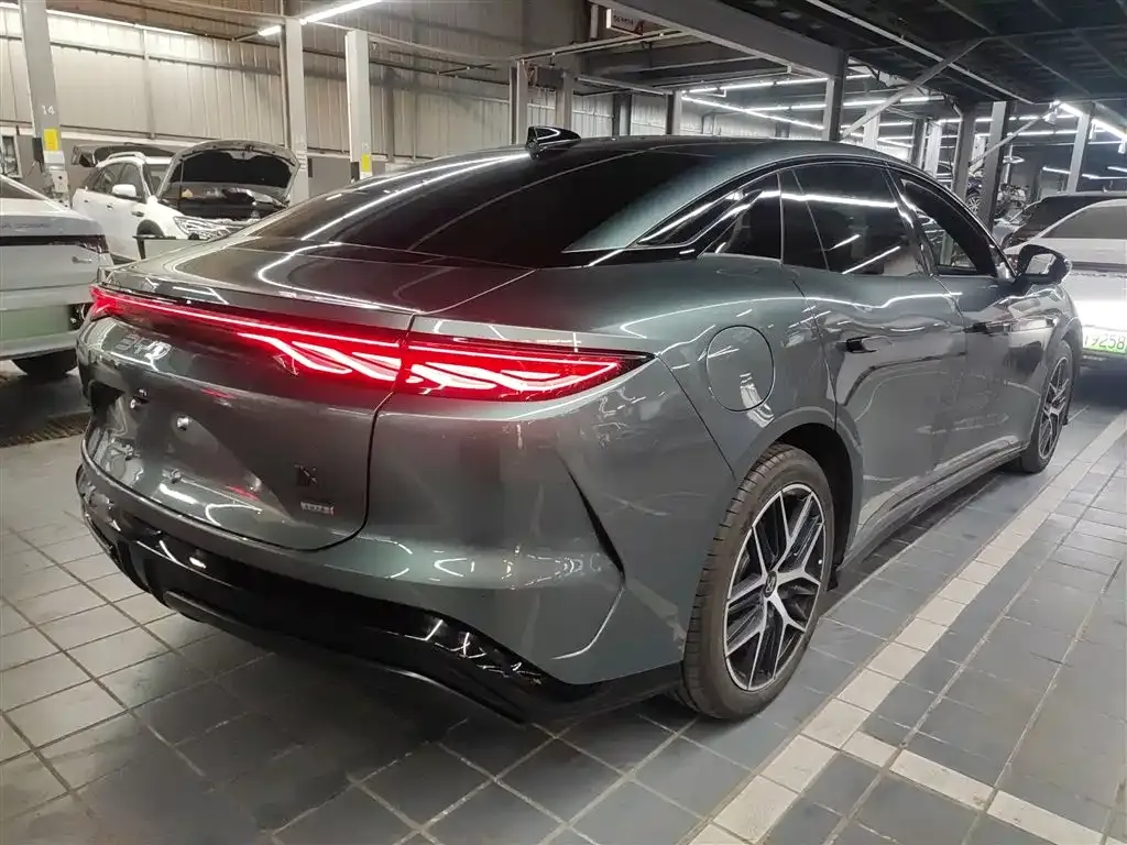 BYD Han L 2025 из CN, фото 8