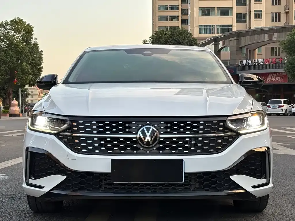 Volkswagen Lavida 2023 из CN, фото 10