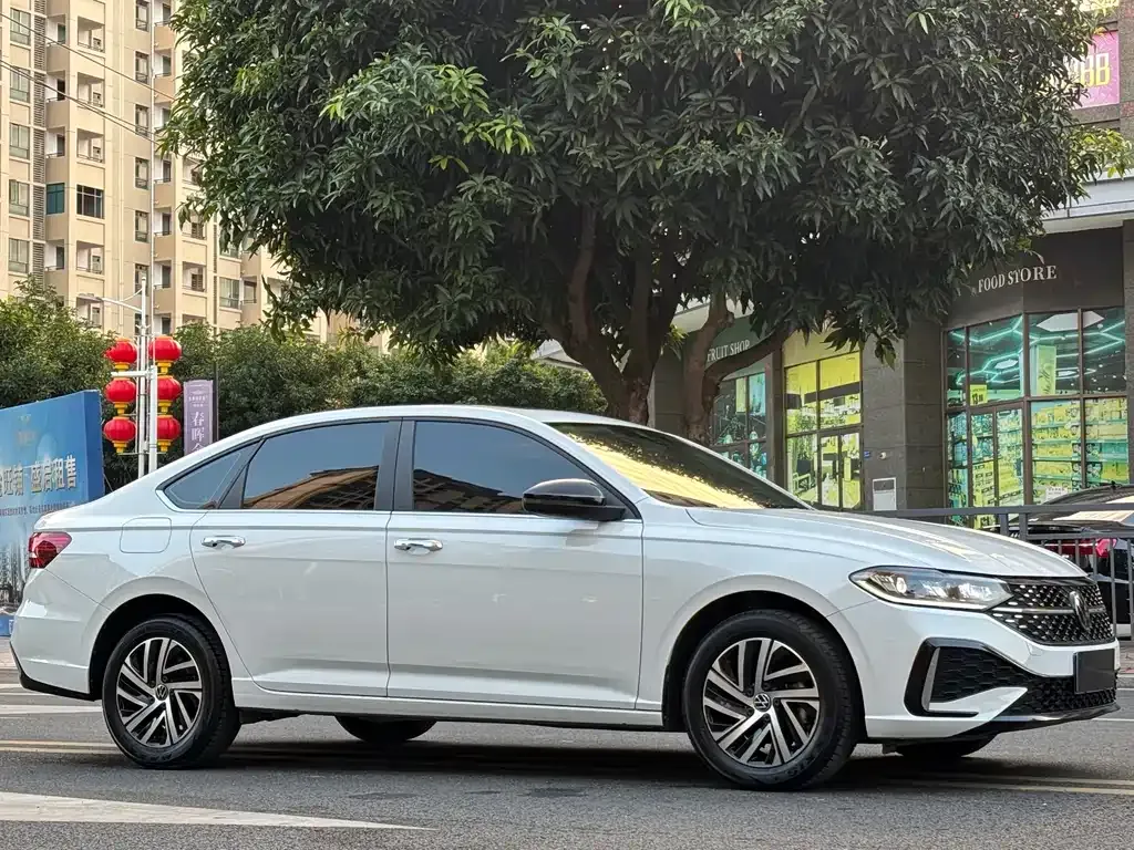 Volkswagen Lavida 2023 из CN, фото 6