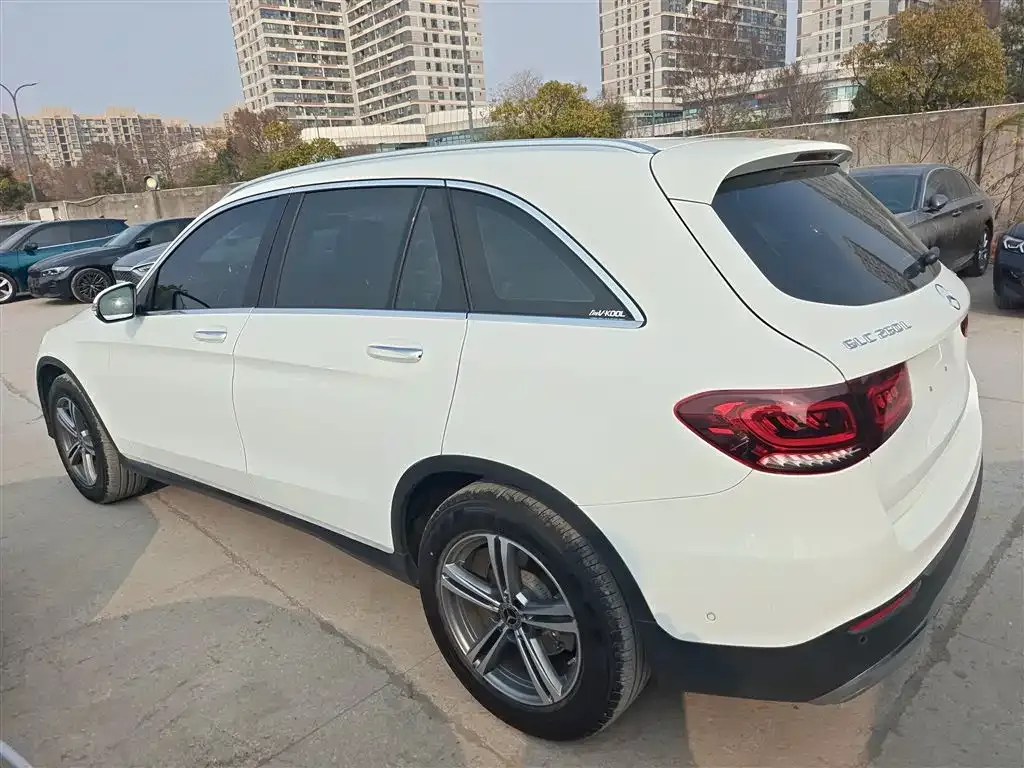 Mercedes-Benz GLC — фото 2