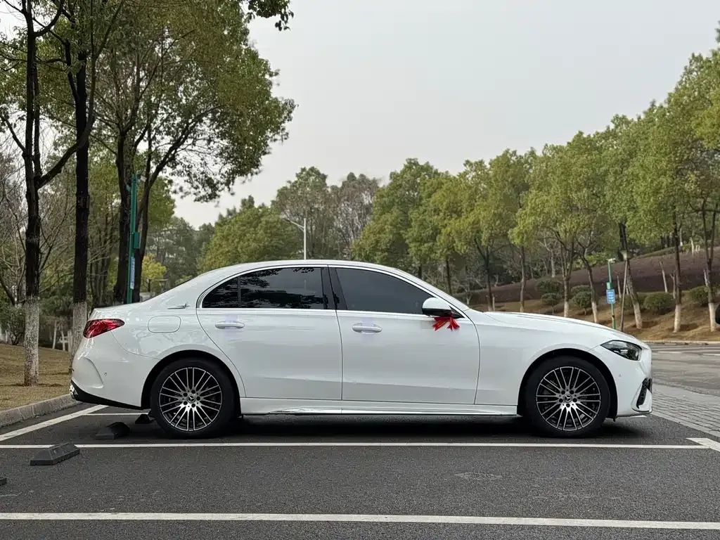 Mercedes-Benz C-Class 2023 из CN, фото 7