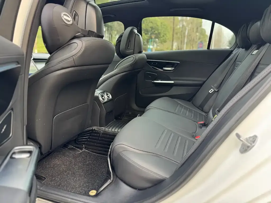 Mercedes-Benz C-Class 2023 из CN, фото 4