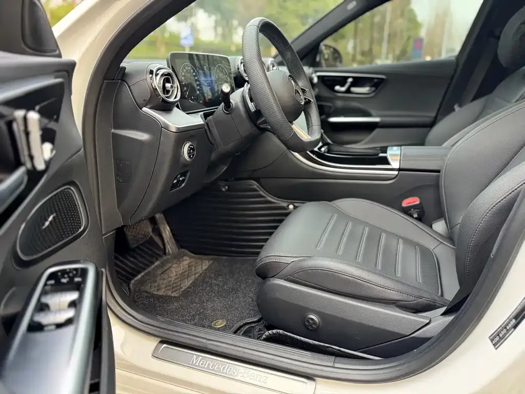 Mercedes-Benz C-Class 2023 из CN, фото 8