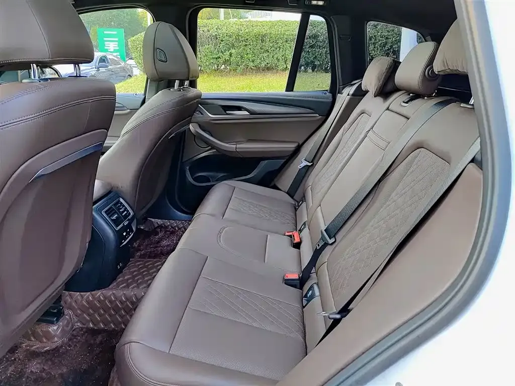 BMW X3 2023 из CN, фото 3