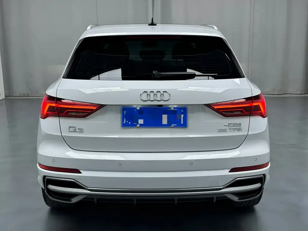 Audi Q3 2023 из CN, фото 5