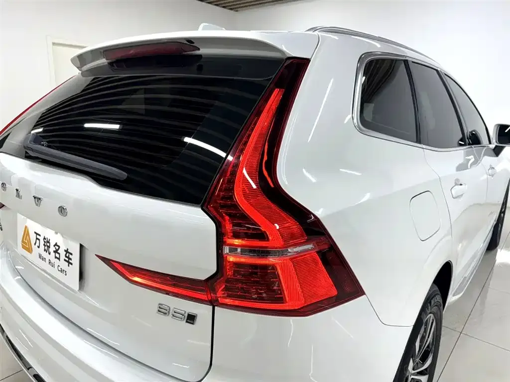 Volvo XC60 2022 из CN, фото 9