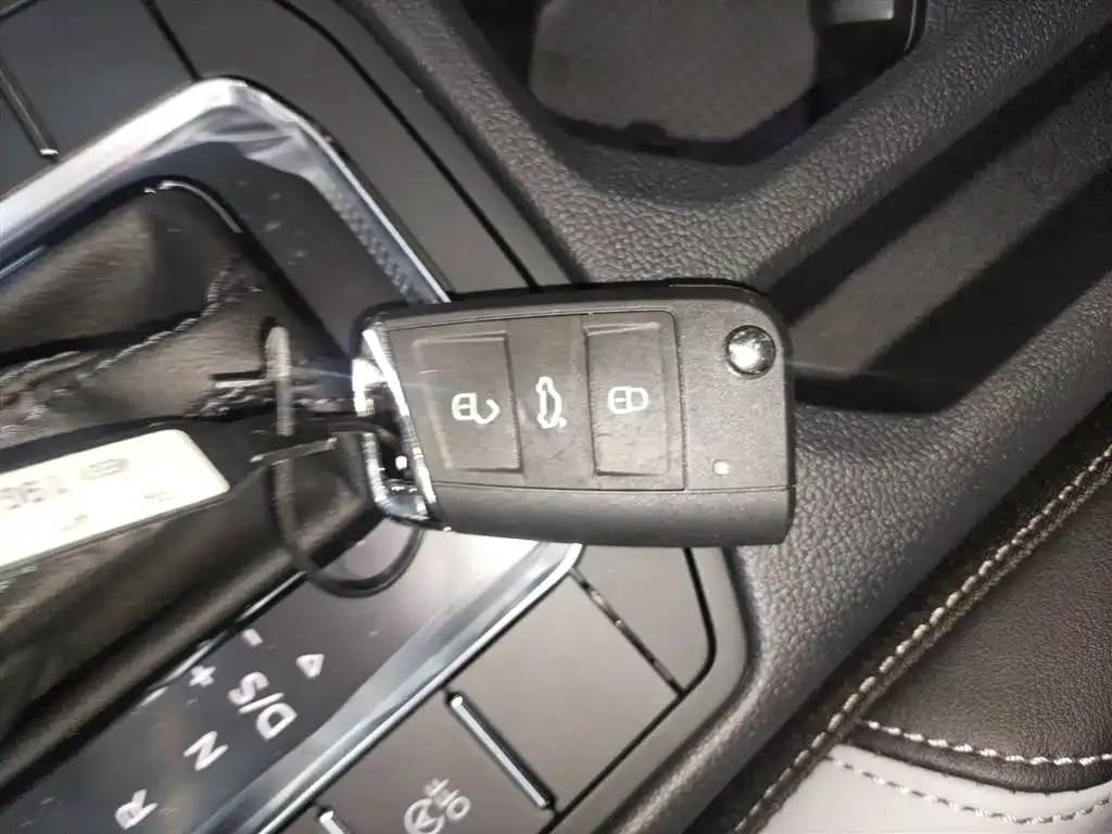 Volkswagen Bora 2025 из CN, фото 9