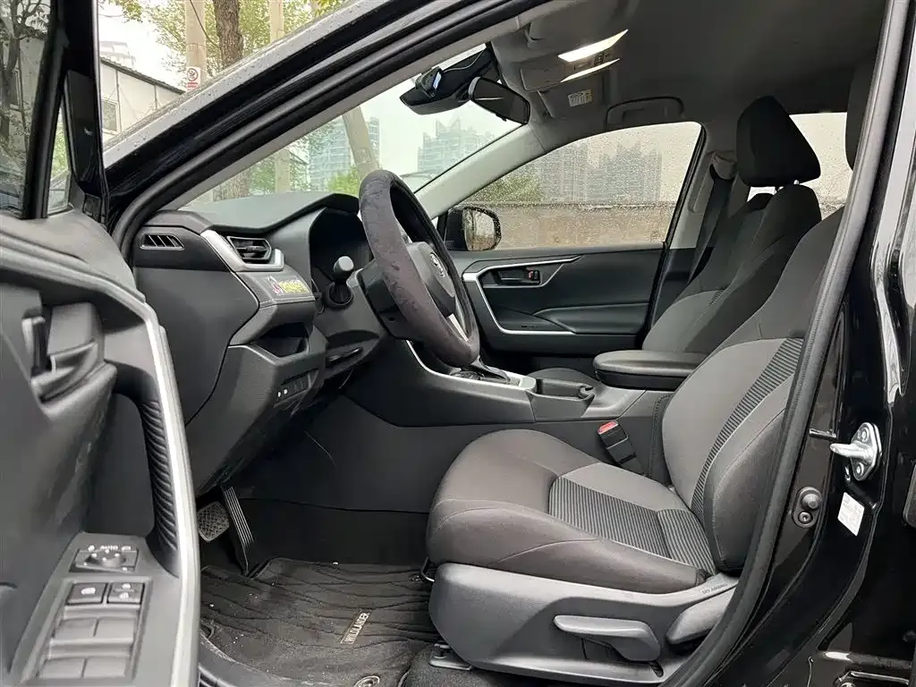 Toyota Wildlander 2025 из CN, фото 8
