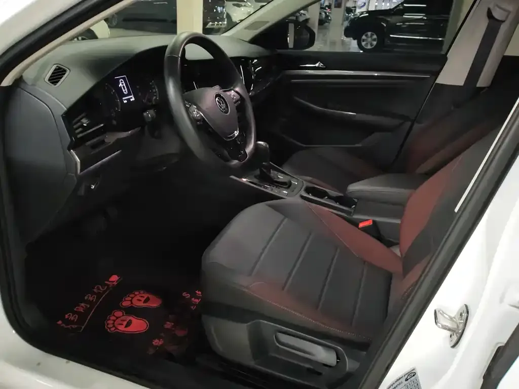 Volkswagen Bora 2021 из CN, фото 2