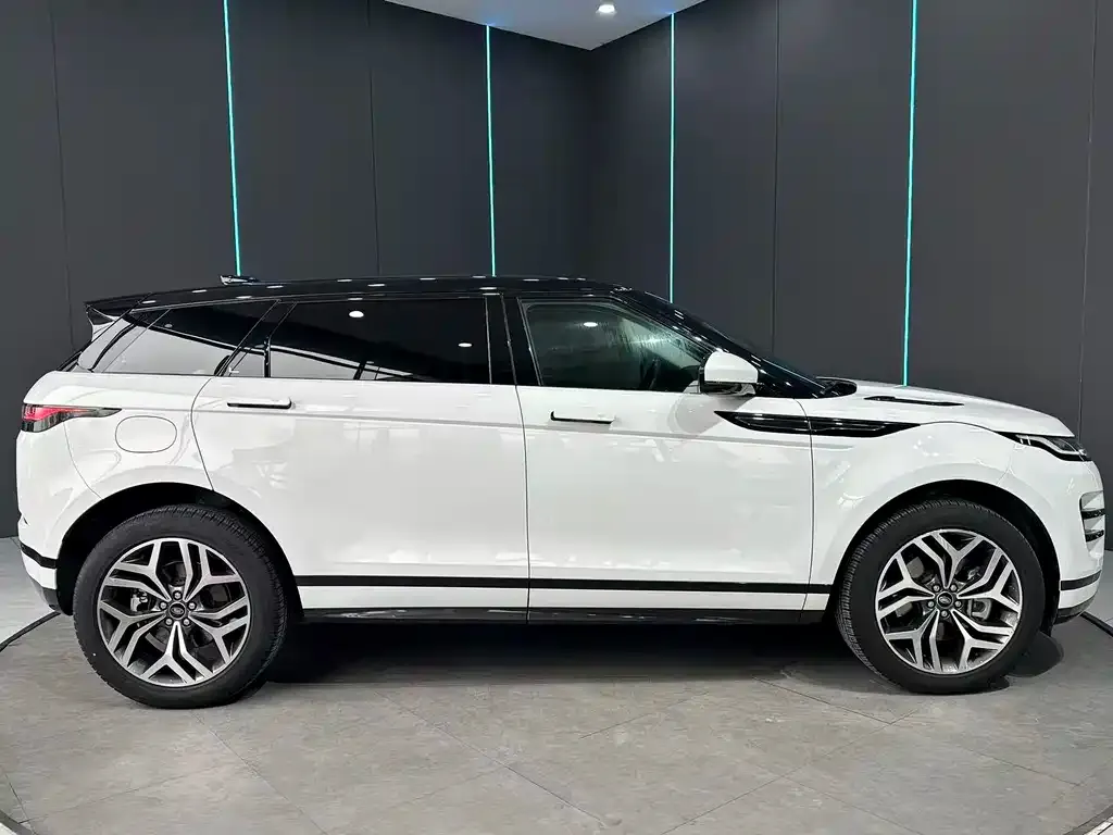 Land Rover Evoque 2023 из CN, фото 9