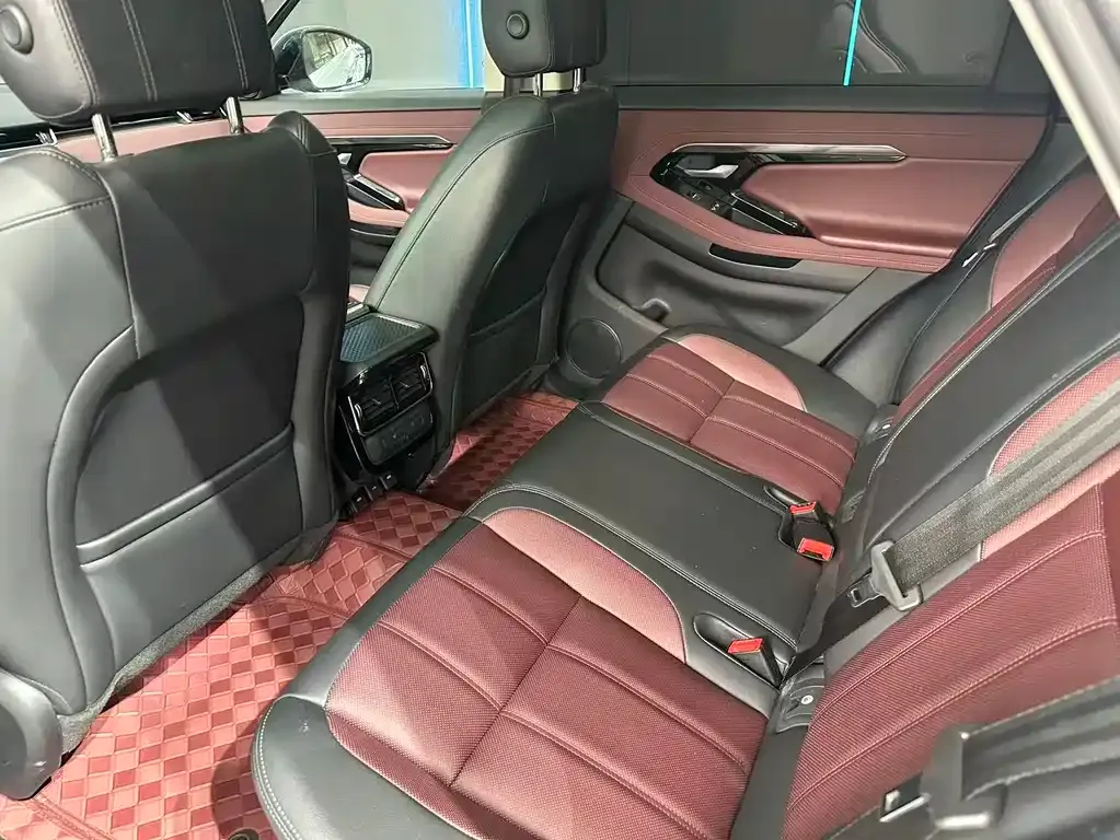 Land Rover Evoque 2023 из CN, фото 5