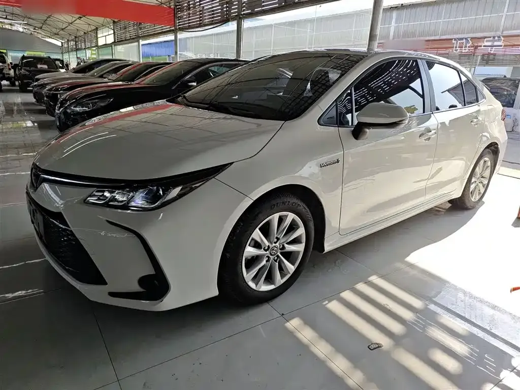 Toyota Corolla 2023 из CN, фото 8