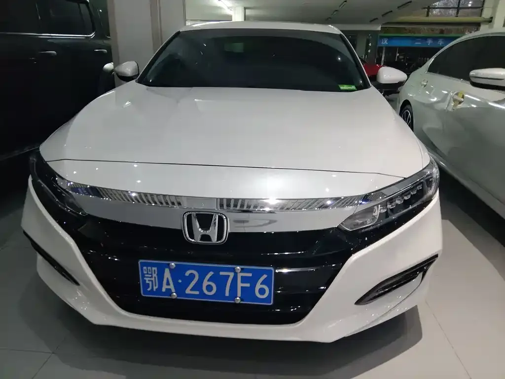 Honda Accord 2021 из CN, фото 2