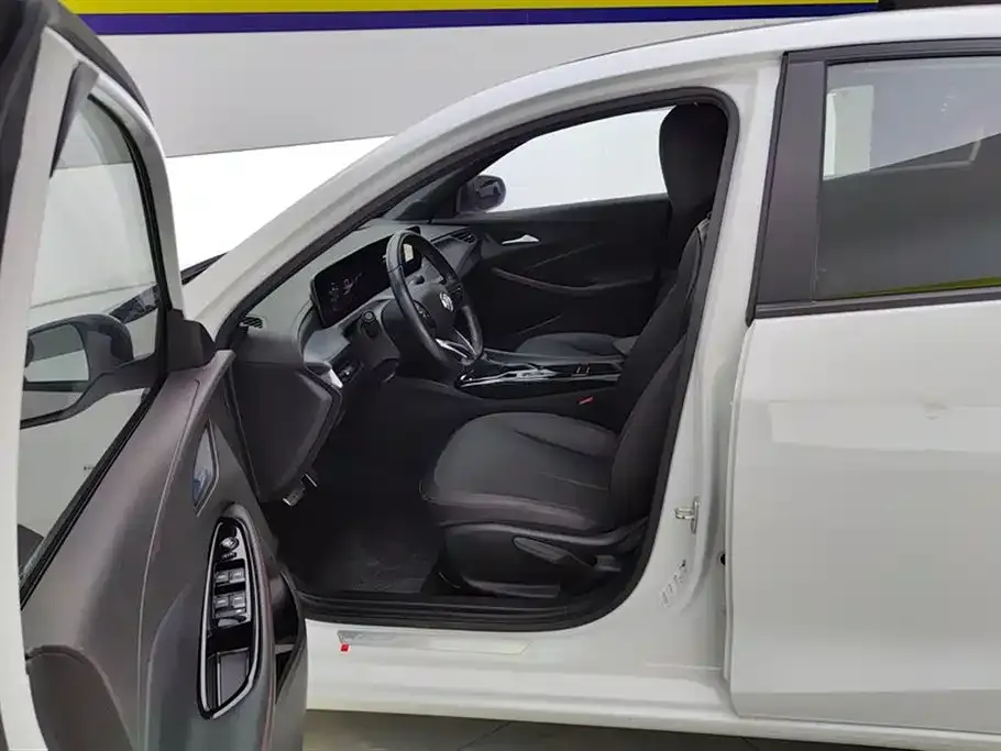 Buick Verano 2023 из CN, фото 9