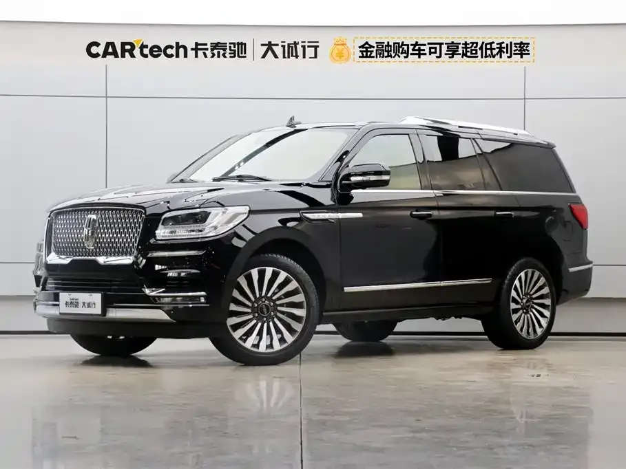 Lincoln Navigator — фото 1