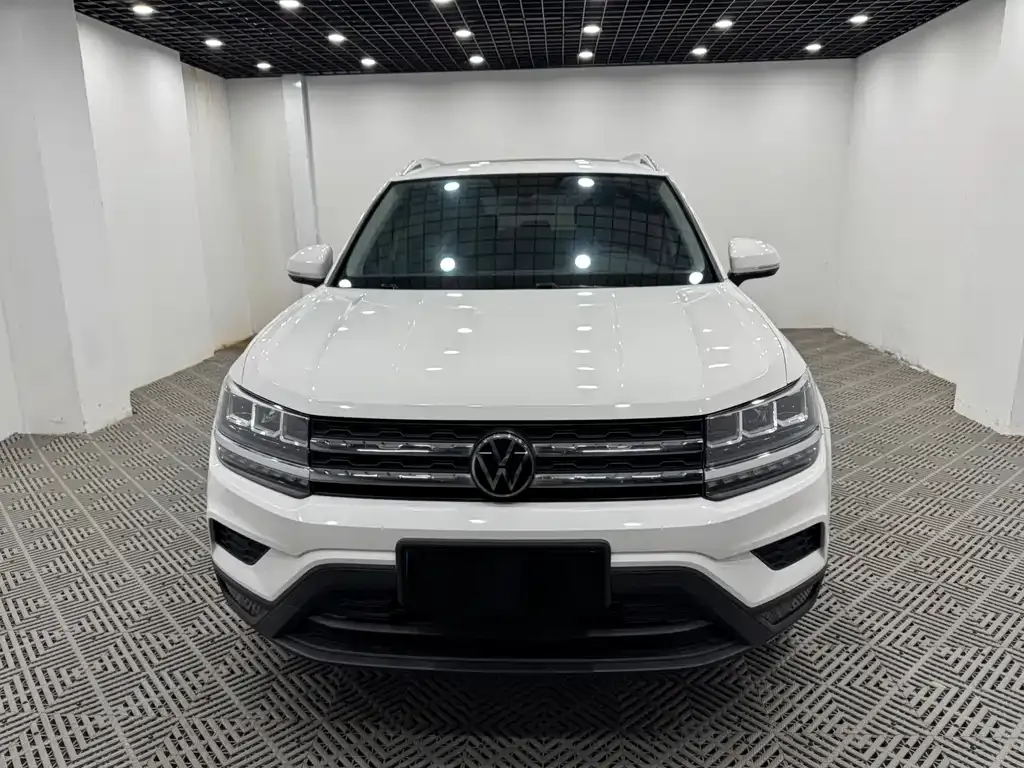 Volkswagen Tharu 2022 из CN, фото 9