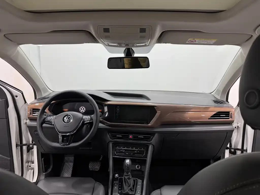Volkswagen Tharu 2022 из CN, фото 2