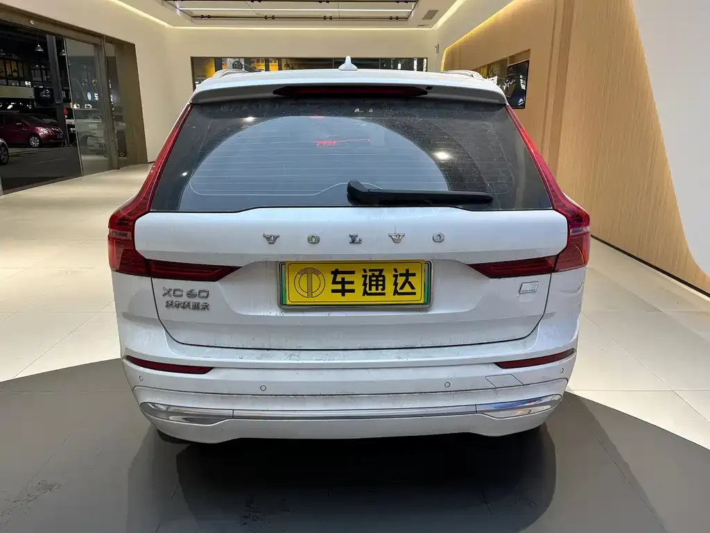 Volvo XC60 PHEV 2023 из CN, фото 7