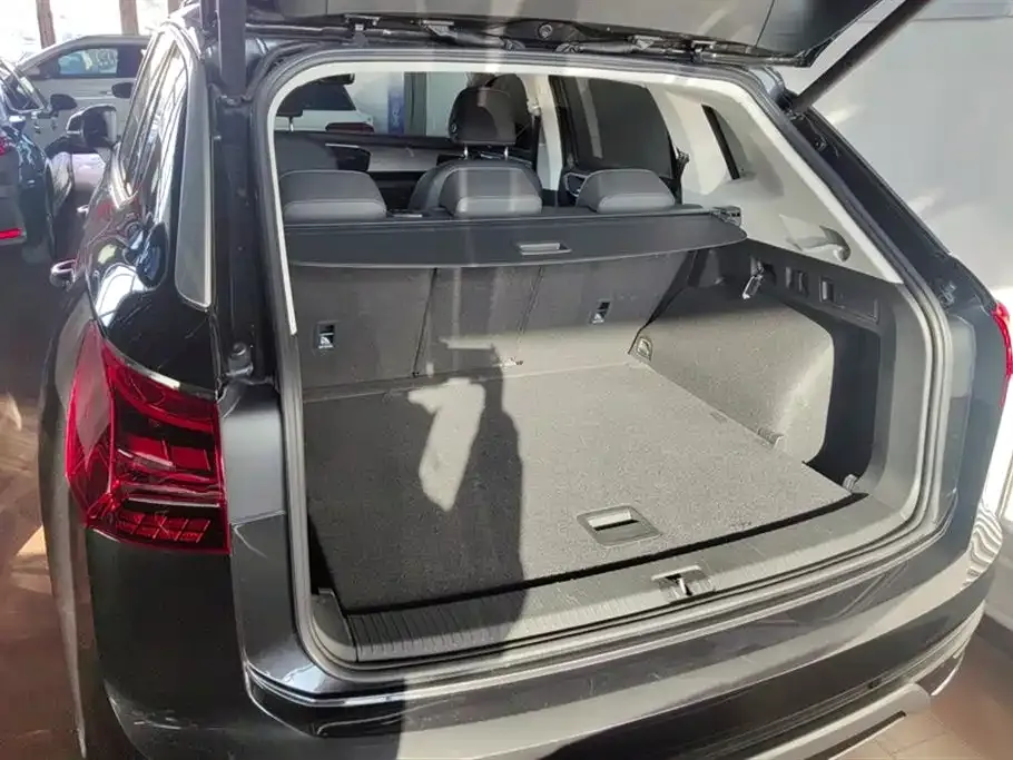 Volkswagen Tayron 2022 из CN, фото 10